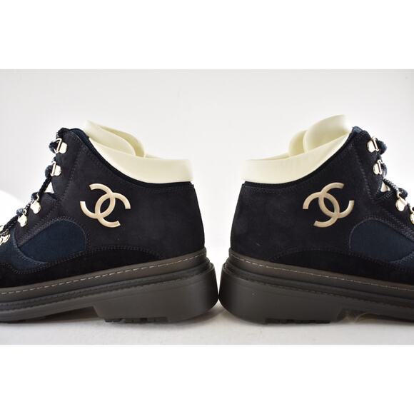Chanel 23C Blue Black CC Combat Lace Up Tie Ankle Short Hiking Ski Snow Boots 42 - Picture 10 of 16